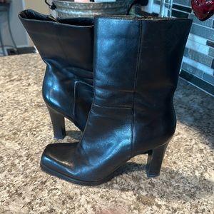Like New Nine West Dalilaho Boot. Leather is clean and free of any damage